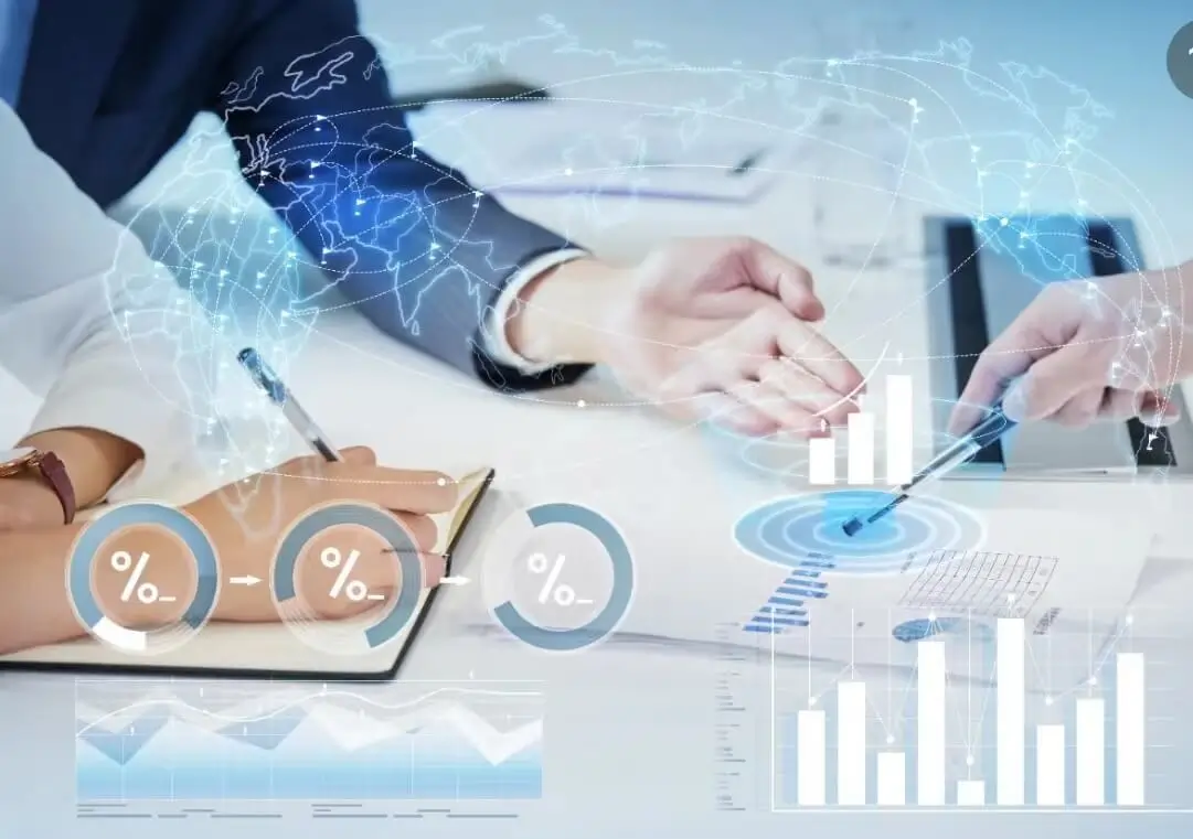 什么阶段以综合课程为主