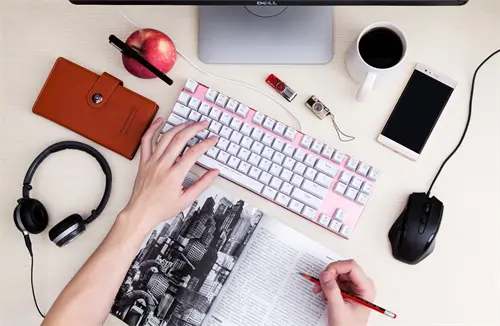 中学女生裙装要求是什么